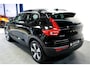 Volvo XC40 1.5 T4 Plug-in Hybrid 155kW/211pk DCT7 Ultimate Dark PANORAMADAK + HARMAN/KARDON + LEER/ALCANTARA + CRUISE + NAVI SENSUS + LANE ASSIST + EL.STOELEN + STOEL-&STUURVERWARMING + CAMERA + KEYLESS + PARKSENSOREN V&A + 19” LM-VELGEN!!