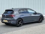Volkswagen Golf 8.5 1.5 e-TSI Life Edition Automaat / Apple CarPlay & Android Auto / Automaat / Achteruitrijcamera / DAB / Parkeersensoren Voor + Achter / Stuur & Stoelverwarming / Adaptieve Cruise Control / Keyless Entry / Digitale Cockpit / Zwarte Lichtmetalen wielen /
