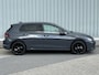 Volkswagen Golf 8.5 1.5 e-TSI Life Edition Automaat / Apple CarPlay & Android Auto / Automaat / Achteruitrijcamera / DAB / Parkeersensoren Voor + Achter / Stuur & Stoelverwarming / Adaptieve Cruise Control / Keyless Entry / Digitale Cockpit / Zwarte Lichtmetalen wielen /