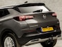 Opel Grandland X 1.2 Turbo Innovation Automaat (PANORAMADAK, APPLE CARPLAY, GROOT NAVI, CAMERA, LEDER, GETINT GLAS, SPORTSTOELEN, ELEK ACHTERKLEP, TREKHAAK, KEYLESS, NIEUWSTAAT)