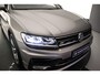 Volkswagen Tiguan R-Line 1.4 TSI 150pk DSG Automaat Trekhaak, Panoramadak, Elektrische achterklep, Adaptive cruise control, Navigatie, Parkeersensoren