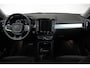 Volvo XC40 T3 Automaat Momentum | Adaptive Cruise Control | Navigatie | Stoelverwarming voor + achter | Parkeerverwarming | Parkeercamera | Parkeersensoren voor + achter | Stuurwielverwarming | Keyless Entree