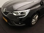 Renault Megane Estate TCe 100 Zen | R-Link 2 navigatie met Apple CarPlay & Android Auto | Parkeersensoren achter | Climate Control | Metaalkleur | Regen- en lichtsensor |