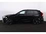 Volvo XC60 T6 Recharge AWD Plus Black Edition - Luchtvering - Panorama/schuifdak - IntelliSafe Assist & Surround - 360º Camera - Bowers & Wilkins audio - Adaptieve LED koplampen - Verwarmde voorstoelen, stuur & achterbank - Parkeersensoren voor & achter - Elektr. bedienb. voorstoelen met geheugen - Draadloze tel. lader - Extra getint glas - Elektr. inklapbare trekhaak - 21' LMV
