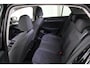 Volkswagen Golf 1.0 eTSI Life Business DSG Navigatie | El. verstelbare best.stoel | Parkeercamera