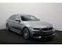 BMW 5-Serie 530i xDrive High Executive Edition M Sport Pakket | Head-Up Display | 360° Camera | Leer