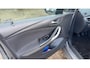 Opel Astra 105 PK Online Edition Trekhaak | Lichtmetalen velgen met all weather banden | parkeersensoren V + A