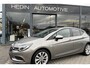 Opel Astra 105 PK Online Edition | Navigatie via App | Trekhaak | Cruise Control | Apple Carplay/Android Auto | PDC V+A | All Season banden | LMV 16 Inch