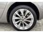 Opel Astra 105 PK Online Edition Trekhaak | Lichtmetalen velgen met all weather banden | parkeersensoren V + A