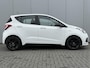 Hyundai i10 1.0i i-Motion Comfort / 1e Eigenaar / NL Auto / Climate & Cruise Control / Black Pack / Elek. Ramen Voor + Achter /