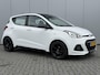 Hyundai i10 1.0i i-Motion Comfort / 1e Eigenaar / NL Auto / Climate & Cruise Control / Black Pack / Elek. Ramen Voor + Achter /