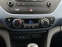 Hyundai i10 1.0i i-Motion Comfort / 1e Eigenaar / NL Auto / Climate & Cruise Control / Black Pack / Elek. Ramen Voor + Achter /