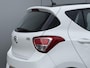 Hyundai i10 1.0i i-Motion Comfort / 1e Eigenaar / NL Auto / Climate & Cruise Control / Black Pack / Elek. Ramen Voor + Achter /