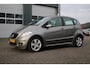Mercedes-Benz A-klasse 150 Classic Automaat Airco/Stoelverwarming/HalfLeder/RadioCD/Elek.Ramen/C.V./16"LM/Trekhaak/APK:04-07-2026