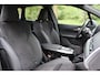 BMW 2-Serie Active Tourer 218i M-Sport | HUD | Adap cruise | Alcantara | 360 | Live Cockpit Plus | Grootlichtassistent | Shadowline | Stoelverwarming | Achterbank met verstelbare rugleuningen | etc.