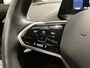Volkswagen ID.4 Life 77 kWh 204 PK | Apple Carplay | Stoelverwarming | Stuurwielverwarming | Adaptive Cruise Control | Driving Modes | Keyless Go | Rijstrookhulp | Parkeersensoren | LED Verlichting | Regensensor | Sfeerverlichting | DAB Radio |