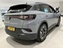 Volkswagen ID.4 Life 77 kWh 204 PK | Apple Carplay | Stoelverwarming | Stuurwielverwarming | Adaptive Cruise Control | Driving Modes | Keyless Go | Rijstrookhulp | Parkeersensoren | LED Verlichting | Regensensor | Sfeerverlichting | DAB Radio |