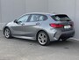 BMW 1-Serie 118i Automaat / M-SPORT / Pack LED / Fabrieksgarantie tot 06-2026 / Dealer onderhouden / Sportstoelen / Trekgewicht 1300 Kg / Cruise control / Stoelverwarming / Apple Carplay Android Auto / Climate control / Keyless Entry/Start /