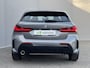 BMW 1-Serie 118i Automaat / M-SPORT / Pack LED / Fabrieksgarantie tot 06-2026 / Sportstoelen / Trekgewicht 1300 Kg / Cruise control / Stoelverwarming / Apple Carplay Android Auto / Climate control / Keyless Entry/Start /