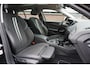 BMW 1-Serie 118i 140PK Sport-line/Panodak/Camera/ParkingPack/ Dealeronderhouden.