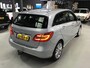 Mercedes-Benz B-klasse 200 Ambition I Automaat I Trekhaak I Hoge instap I Cruise control I Parksens v + a I Navi I Airco I Isofix