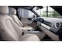 Mercedes-Benz GLB 200 Luxury Line 7p. | Trekhaak | Panoramadak | 19" lichtmetalen velgen | Widescreen | Sfeerverlichting | Stoelverwarming |