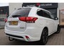 Mitsubishi Outlander 2.0 PHEV Executive Edition Trekhaak/AllSeasons/Navi/Standkachel