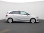 Mercedes-Benz B-klasse 180 Ambition | Panoramadak | Climate Control | Harman/Kardon Lichtmetalen Velgen |