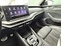 Skoda Octavia Combi BWJ 2022 1.4 245 PK TSI RS iV PHEV Business AUTOMAAT | VERST. STOELEN | STOEL + STUURVERW. | NAVI | CLIMA | ADAPTIVE CRUISE | FULL LED | HALF LEDER | SPORTSTOELEN | ELEKTR. ACHTERKLEP | CAMERA | APPLE CARPLAY | ANDROID AUTO | LMV