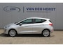 Ford Fiesta 1.0-100pk EcoBoost Titanium 5drs. Uiterst nette, luxe en zuinige Ford Fiesta. Voalautm. airco, Cruise control, Navigatie, LM wielen, Metallic lak, Parkeersensoren achter, Telefoonvoorb., Lane assist etc.