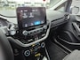 Ford Fiesta 1.0 EcoBoost Hybrid Titanium | Parkeersensoren | Keyless Entry | Stoel en Stuurverwarming | Voorruitverwarming | Navigatie via Apple Carplay of Android Auto |