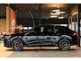 Audi Q8 60 TFSI e quattro Pro Line S Competition. RS Zetels, Massage, Carbon, 4W sturing, Softcl, Pano, Koeling, HUD, B&O, Trekh!