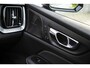 Volvo V60 2.0 T6 Plug-in hybrid AWD Plus Dark Adaptieve cruisecontrol | BLIS | Stoel-sturrwiel- en achterbankverwarming | Semi elektrisch bedienbare trekhaak | 360 graden Camera | Harman Kardon audio | Elektrisch verwarmbare voorruit