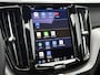 Volvo XC60 2.0 T8 Plug-in hybrid AWD Ultimate Dark | BOWERS & WILKENS | 360 CAMERA | GOOGLE NAVIGATIE | PANO-SCHUIFDAK | LEER