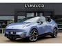 Lynk & Co 02 More 66 kWh, | 360° Parkeercamera | Harman Kardon Premium Audio | Panoramadak | Elektrisch bedienbare voorstoelen met geheugen | Keyless Entry | Getint glas | Adaptieve Cruise Control | Dodehoekassistent | Sfeerverlichting | Stuurwielverwarming | Stoelverwarming |