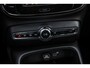 Volvo XC40 B4 Aut. Plus Dark | Trekhaak | Google | Dodehoekdetectie | Adaptieve Cruise Control | Stoel + stuurverwarming | 19" LM | Verwarmbare voorruit |