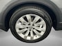 Volkswagen T-Roc Sport 1.5 TSI 150pk Trekhaak, Panoramadak, Adaptive cruise control, Navigatie, Parkeersensoren, App connect, LED koplampen, DAB, Radio