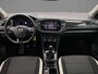 Volkswagen T-Roc Sport 1.5 TSI 150pk Trekhaak, Panoramadak, Adaptive cruise control, Navigatie, Parkeersensoren, App connect, LED koplampen, DAB, Radio
