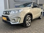 Suzuki Vitara 1.4 Boosterjet 140PK TwoTone,Navi,Clima,Cruise,Isofix,Carplay,Camera,Stoelverwarming,ElektrRamen+Spiegels,Usb,Led.