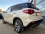 Suzuki Vitara 1.4 Boosterjet 140PK TwoTone,Navi,Clima,Cruise,Isofix,Carplay,Camera,Stoelverwarming,ElektrRamen+Spiegels,Usb,Led.