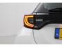 Toyota Yaris 1.5 Hybrid First Edition | Trekhaak | Navigatie | Apple Carplay / Android Auto | Keyless | Adaptive Cruise | Clima | Camera | LED | 16 inch