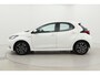 Toyota Yaris 1.5 Hybrid First Edition | Trekhaak | Navigatie | Apple Carplay / Android Auto | Keyless | Adaptive Cruise | Clima | Camera | LED | 16 inch