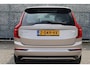 Volvo XC90 2.0 T8 Recharge AWD Ultimate Dark | Luchtvering | Head-up display | Bowers & Wilkins Audio | Elektr. verstelbare voorstoelen i.c.m. Memory | Stoel + stuurverwarming | 360 Camera | Schuif-\-kanteldak | Lederen dashoboard | Gelamineerde ramen |