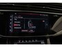 Audi SQ8 quattro | Pano | B&O | Carbon | Audi Exclusive | Head Up | Massage\Ventilatie | 360Cam | 23 inch | Trekhaak | Alcantara dakhemel | HD-Martix | Keyless | Nimbusgrijs
