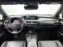 Lexus UX 250h Luxury Line | Blind Spot Monitor | Apple CarPlay / Android Auto | Parkeersensoren |