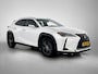 Lexus UX 250h Luxury Line | Blind Spot Monitor | Apple CarPlay / Android Auto | Parkeersensoren |