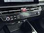 Kia Niro EV DynamicLine 64.8 kWh | Navigatie | Camera | Trekhaak | Adaptive cruise | Parkeersensoren |