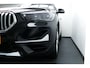 BMW X1 sDrive18i High Executive. Camera, StoelVerw, Elek Klep, Led Koplampen, Haak 1700kg
