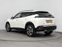 Peugeot 2008 SUV Allure Pack 130pk Automaat | Navigatie via Apple CarPlay / Android Auto | Achteruitrijcamera | 3D Cockpit | Stoelverwarming | Climate Control | Adaptieve Cruise Control | Parkeersensoren | Keyless start | Bluetooth | DAB+ radio | Elektrisch inklapbare spiegels | Donker getint glas | 17" lichtmetalen velgen |
