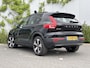Volvo XC40 Recharge Core 70 kWh | Trekhaak | Achteruitrijcamera | Navigatie | Parkeersensoren voor + achter | Apple Carplay / Android Auto | Climate control | All season banden | LED koplampen |